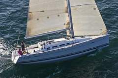 Bénéteau First 35 - schaefercharter (sailing yacht)