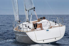 Bavaria 33 - B33 (sailing yacht)
