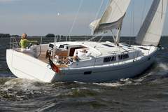 Hanse 385 - NN (sailing yacht)