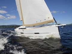 Dufour 412 (sailing yacht)